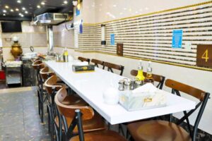 طباخی سرو سعادت‌ آباد