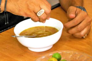 طباخی همرنگ